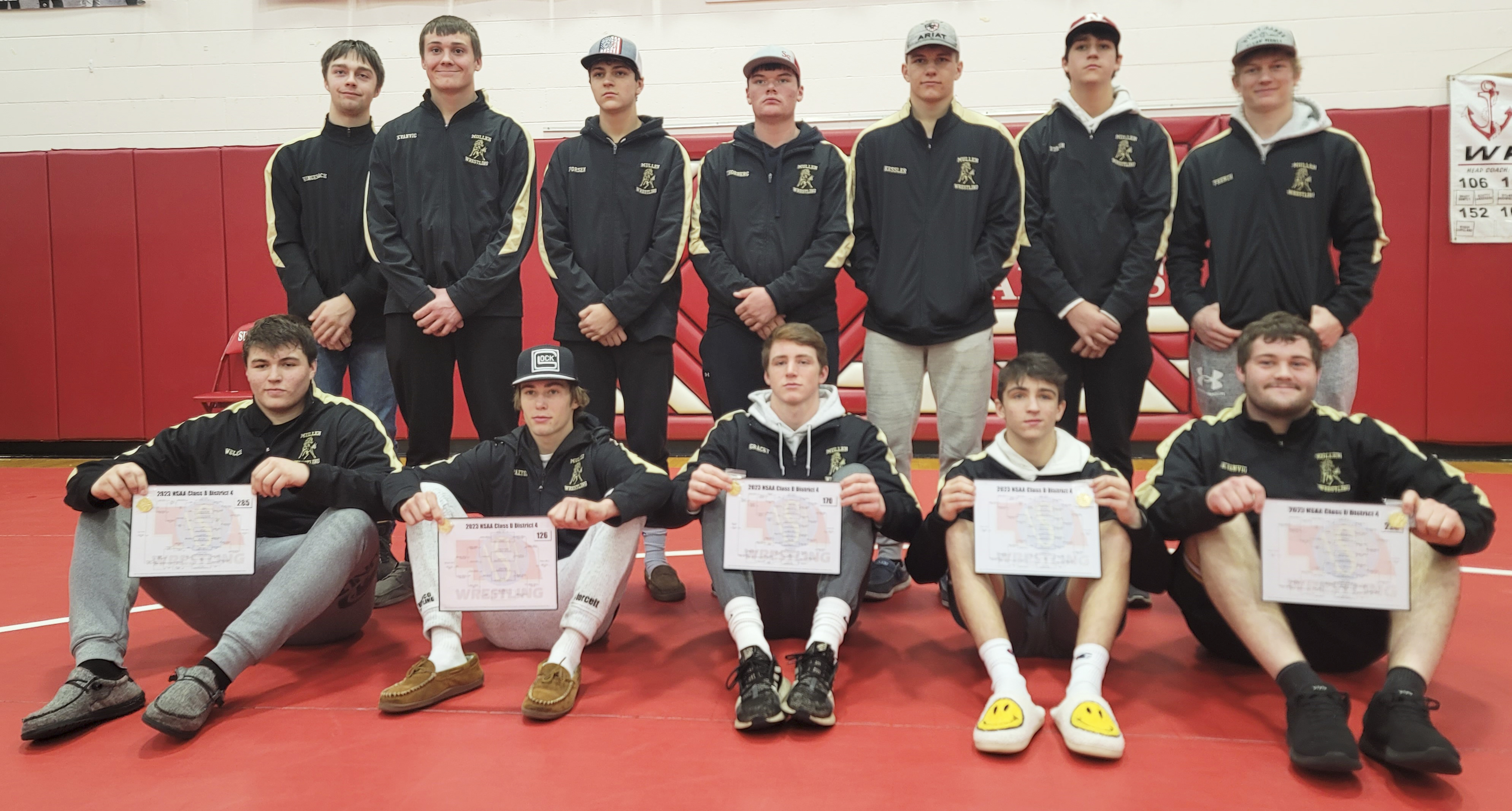 Mullen Bronco wrestling team at Districts last Saturday, back l-r: Jacob Wingebach, Tate Kvanvig, Jarren Forsen, Owen Thorberg, James Kessler, Jarren Forsen, Justin French. Front: Isaac Welch, Eli Paxton, Chase Gracey, Jeffery Forsen, Tel Kvanvig. Kris Forsen