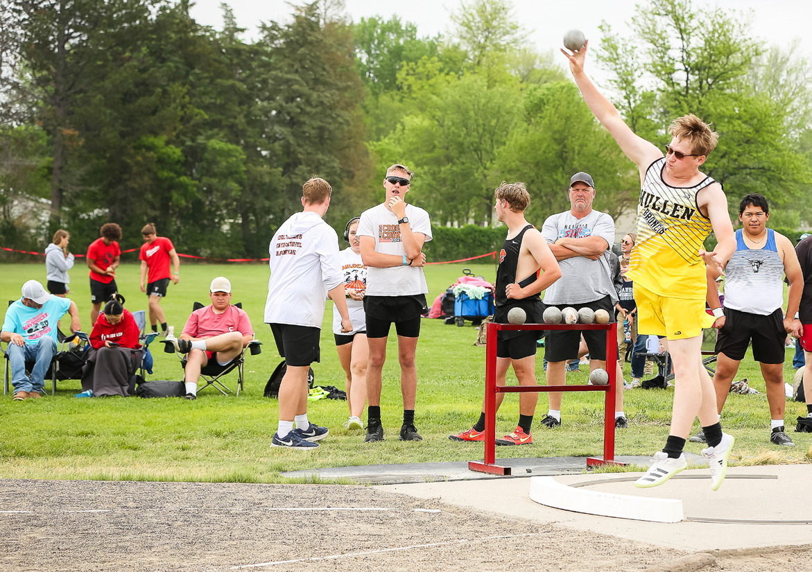 Daniel Wright competing in the shot put. Megan Andersen