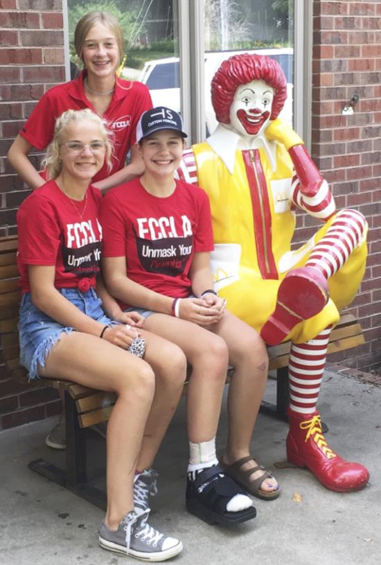 L-r: Tierston Moore, Sydnee Cheever and Ashlyn Simonson. Diana Brost