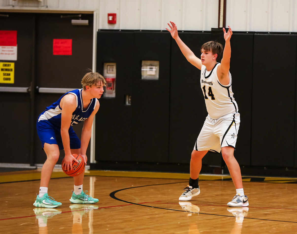 Jacob Walker on defense against Wallace last Saturday. Megan Andersen
