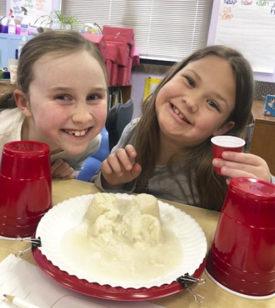 2nd graders learn about canyons