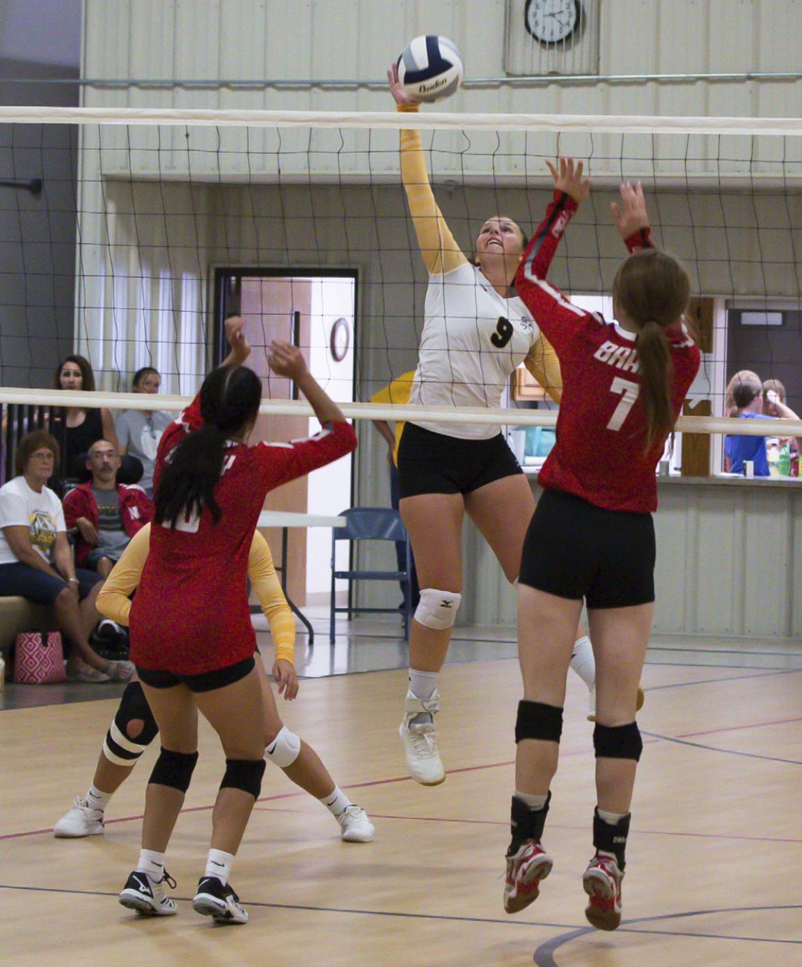 Lady Broncos go 1-2 at Seven Valleys Tournament
