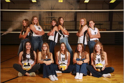 Megan Andersen Mullen Junior High volleyball team, back l-r: Kaisley Phipps, Maci Walz, Breckyn Burney, Abby Gracey, Kassidy Cheever, Audrabell Werth. Front: Jenna Donohoe, Lola Wingebach, Brynne Mc-Cully, Emerson Thorberg, Chloe Newman.