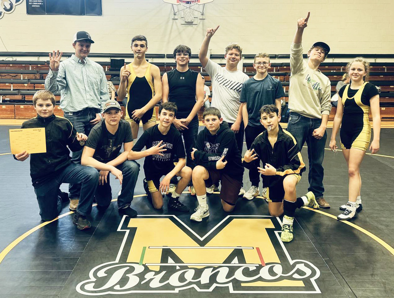 Mullen Junior High wrestlers wrap up season