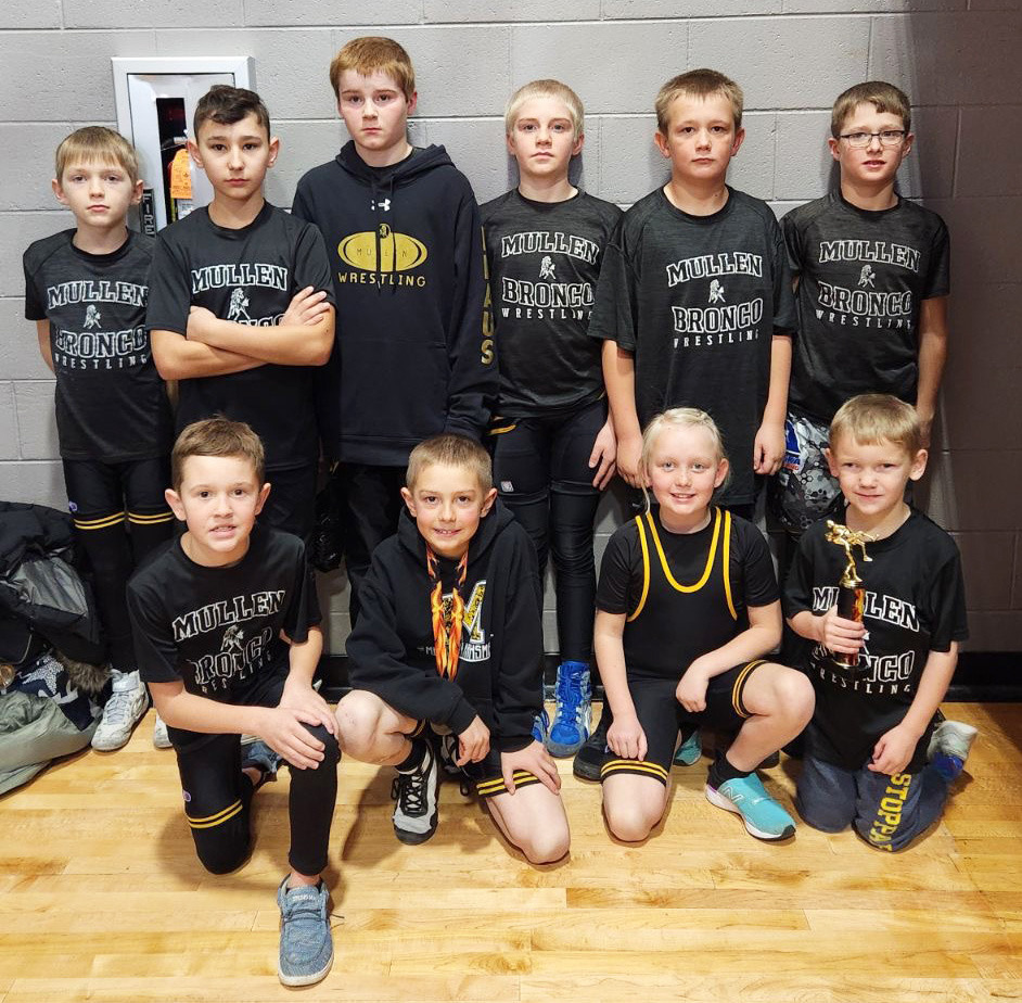 Back, l-r: Kyler Marsh, Gunner Brown, Justin Kraus, Jedd Kraus, Caleb Deibler, Cylas Dent. Front: Holt Morrison, Grady Phipps, Daryl Deibler, Jaxson Barnes. Steven Dent