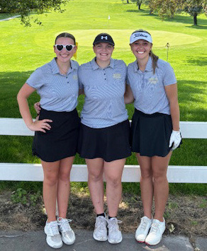 The girls golf team in Broken Bow last week, l-r: Hope Miller, Maci Walz, Austin Deibler. Bo Cribelli