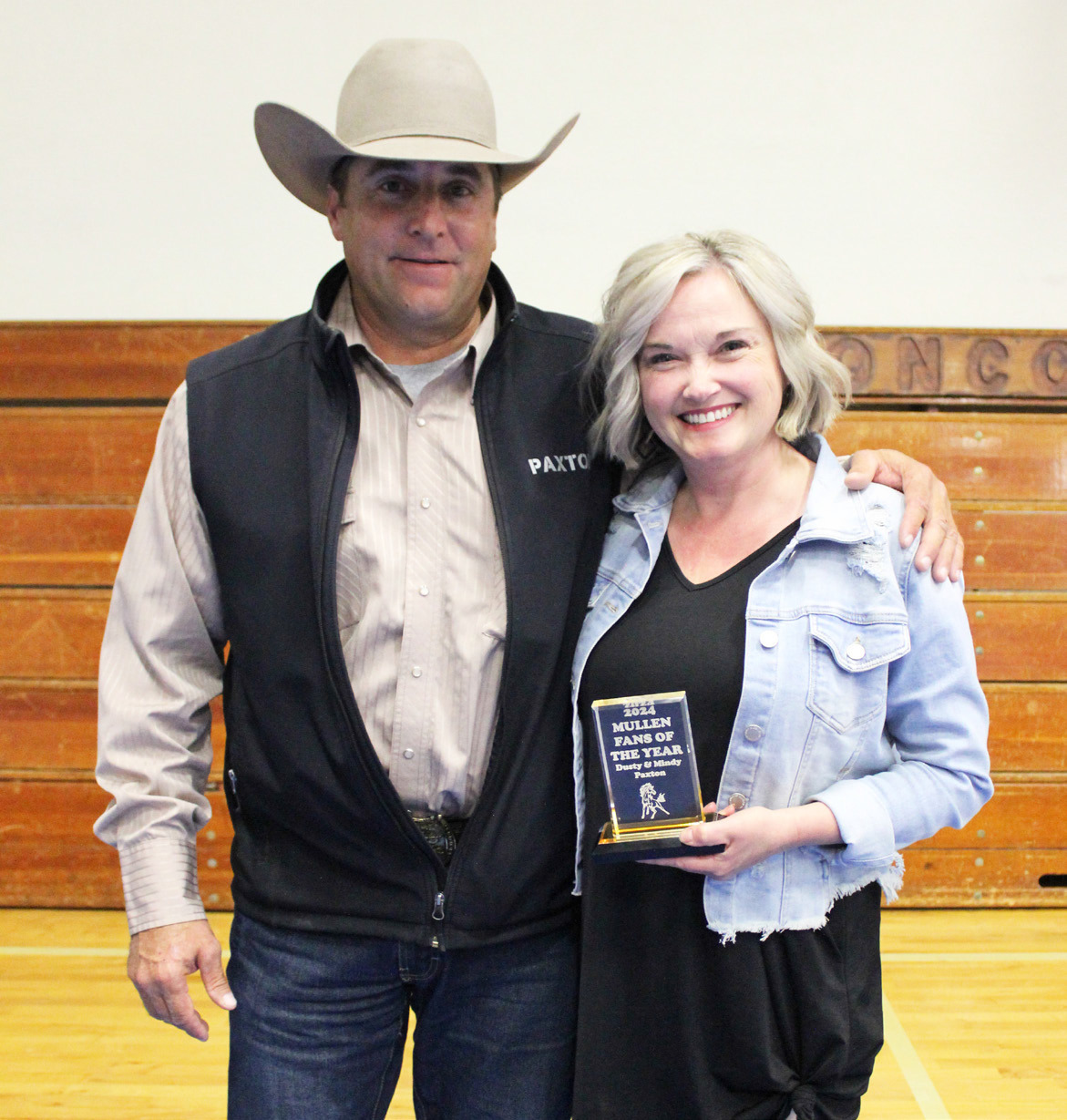 MHS Fans of the Year, Dusty and Mindy Paxton.