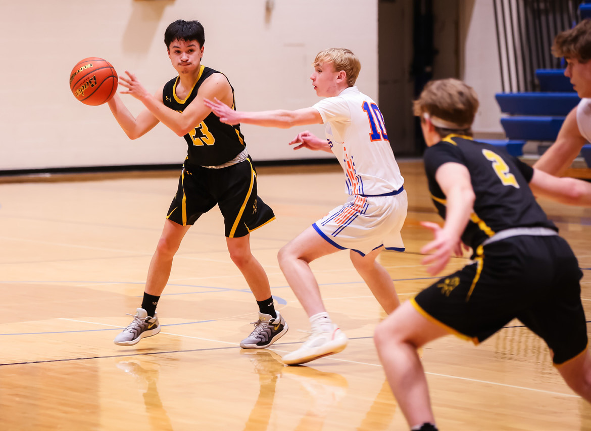 Nicholas Gonzalez gets ready to pass to a teammate at Gordon. Megan Andersen