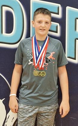 Deibler earns basketball awards