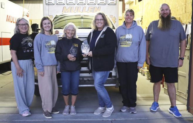 Part of the Mullen EMS squad pictured at their business meeting this past Monday evening with their award, l-r: Barb Svoboda, Avery Marshall, Sooky Marks, Anna Baum, Melody McDowell, Chad Myers. Gerri Peterson