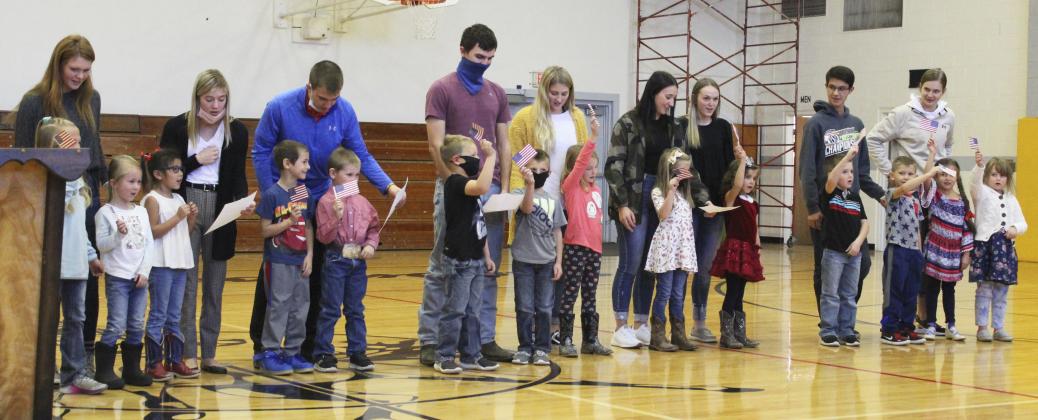 Mullen Public Schools holds Veterans Day program