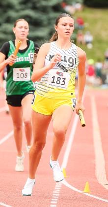 Ady Hampton in the 4x800.