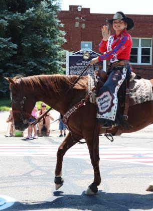 Kinley Olson - Jr. Miss Crystal Springs Rodeo - 1st in Horses.