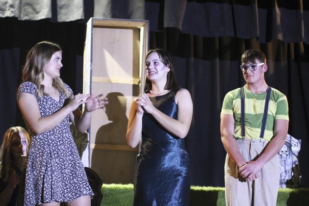 MHS performs One Act, “Kiss of Death”