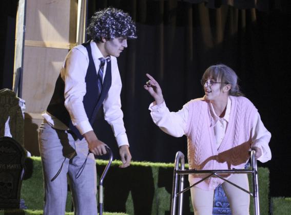 MHS performs One Act, “Kiss of Death”