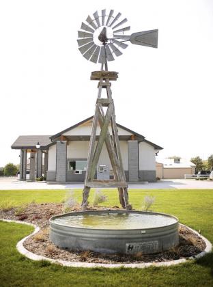 Windmill donated to Western Nebraska Bank
