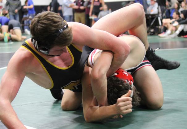 Wrestlers to compete in Districts