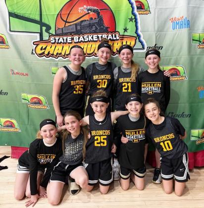 Girls youth basketball competes at state tournament