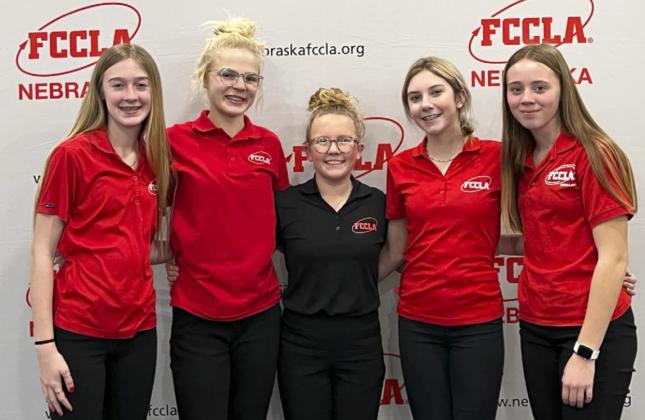 FCCLA Peer Education Conference attendees, l-r: Sydnee Cheever, Tierston Moore, Riley Hegland, Peyton Paxton, Harper Andersen. Diana Brost