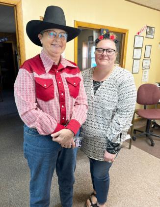 Deb Daly and Jessie Cash at the Village of Mullen office. Gerri Peterson