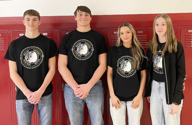 MHS Quiz Bowl team goes 2-2