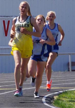 Brooke McCully sets the pace for the 1600, which she won at the Dave Blevins Memorial Track Meet last Friday. Barb McIntosh