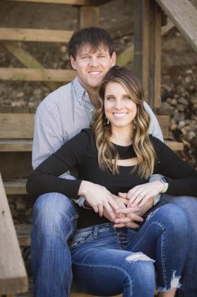 Traci Cooley, Ethan Johnson to marry next month