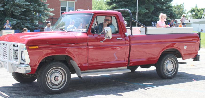 Tanner Crisp of Hooker Motor Club - 3rd place in Old Cars.