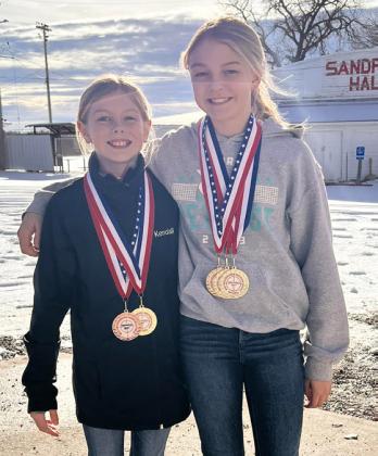 Kendall (left) and Kaisley Phipps.
