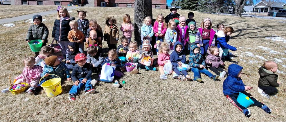 A little remaining snow on the ground didn’t stop the Mullen Commercial Club’s annual Easter egg hunt last Wednesday, March 27 for kids through pre-school aged on the Hooker County Courthouse lawn. The Mullen Commercial Club would like to thank everyone who brought kids and Ms. Kara Connealy and the National Honor Society students for helping. Shauna Donohoe