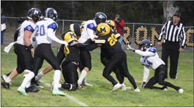 South Loup defeats Broncos at home