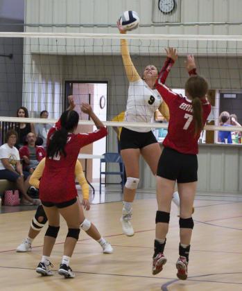 Lady Broncos go 1-2 at Seven Valleys Tournament