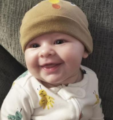Evelyn Kay, 8-10. Simon &amp; Melissa Fenton. Sib: Maelle, 4. Grand: Don &amp; Sue Pearman, John &amp; Jeanette Fenton.