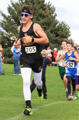 Hunter Brown competes in Ravenna last Thursday. Carolee Brown Photography
