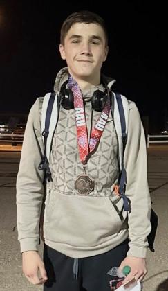 Pettit fundraising to represent Nebraska