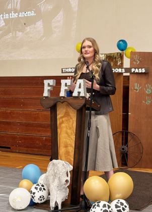 Mullen FFA wraps up year with banquet