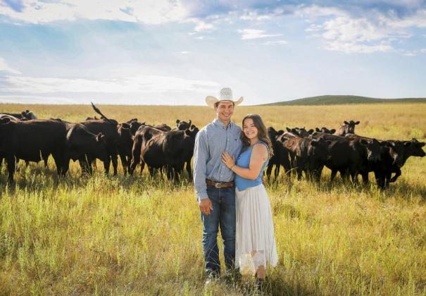 Julia Quast, Sean Simonson to be married next week