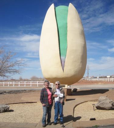 Leila Hicks and her daughterin- law Jean Hicks at the world’s largest pistachio in New Mexico.