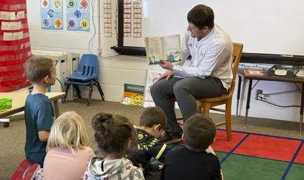 The kindergarten, 1st, and 2nd grade students participated in Read Across America Week by celebrating Dr. Seuss’ birthday last Thursday, March 2. They rotated through stations with a group and did a variety of activities. They even listened to a story with Mr. Mauler while enjoying a snack!