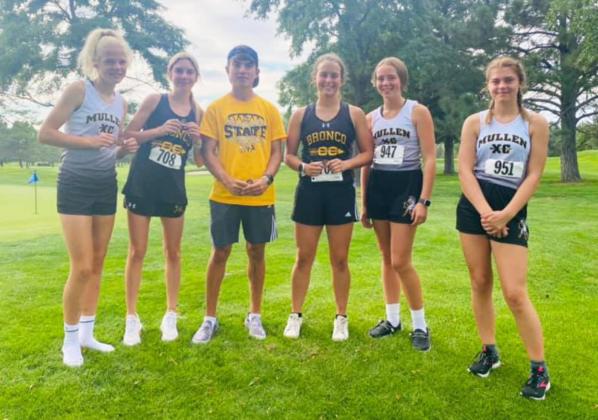L-r: Tierston Moore, Peyton Paxton, Trevor Kuncl, Callie Coble, Harper Andersen, Georgia Wingebach. Janie Kuncl