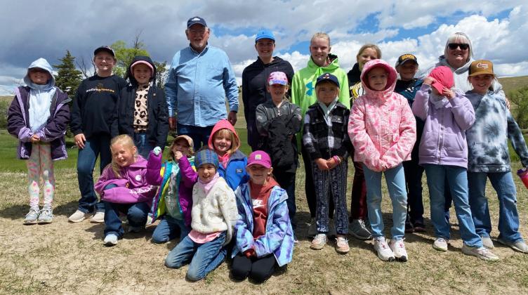 Back, l-r: Daryl Deibler, Tatum Deibler, Sadie Hoyt, Bill Williams, Maci Walz, Ava Walz, Ella Walz, Danielle Peterson, Shanon Williams. Front: Harper Myers, Ryhme Pettit, Addison Mundorf, Ryann Walz, Brystol Call, Kinley Crisp, Nora Pohot, Anna Hessin, Anna Ridenour, Aislynn Connealy. Sooky Marks