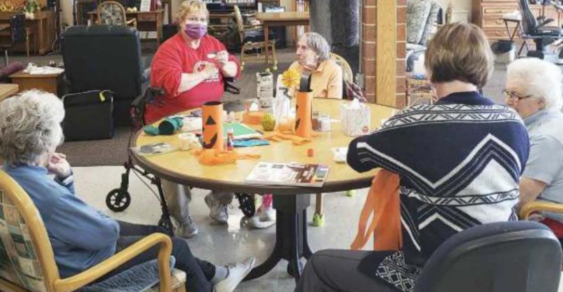 L-r: Wanda Mackley, Vicky Earl, Sharon Carson, Gini Corbin and Nadene Andersen making crafts.