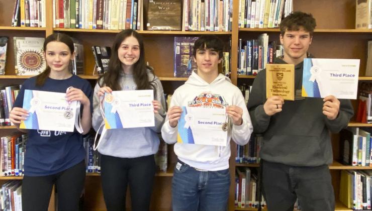 L-r: Maggie Haesler, Allie Boyer, Jeffery Forsen, Chase Rundback. Kara Connealy