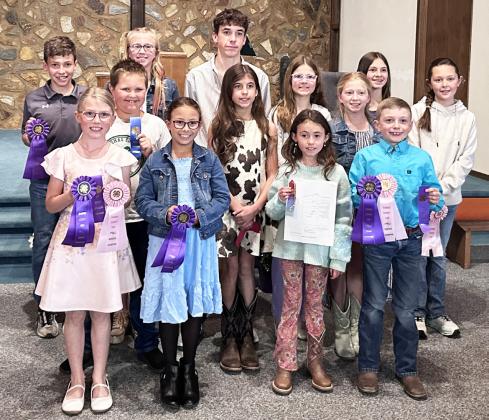 Back, l-r: Beckett Thomas, Ariata Scott, Brandt Mundorf, Shaylee Provost, Kinzie Provost, Piper Sikes. Middle: Cole Sikes, Finley Mundorf, RyDell Scott. Front: Myra Schaeffer, Claire Thomas, Addison Mundorf, Maverick Schaeffer.