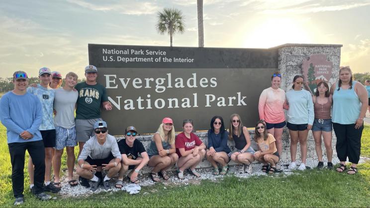 L-r: James Kessler, Cayden Hampton, Jarren Forsen, Alex Werner, Tate Kvanvig, Jaylon Forsen, Brandon Hardin, Tierston Moore, Hayley Donohoe, Fayth Brown, Sydnee Cheever, Brooke Williams, Morgan Hassett, Mercedes Garner, Malia Oltmer, Mia Flores-Green. Sarah Hardin