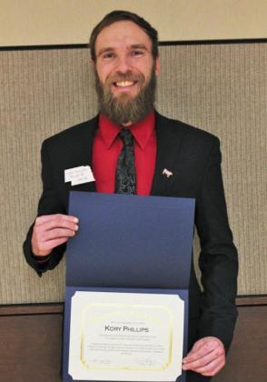 Kory Phillips graduates with Nebraska LEAD Class 39
