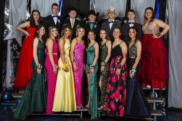 MHS freshmen at Prom, back l-r: Keragan Welch, Kaleb Moore, Corben Kissire, Justin French, Jarren Forsen, Jacob Wingebach, Mia Flores-Green. Front: Allie Boyer, Izzy Hoyt, Medora DeNaeyer, Peyton Paxton, Brooke Williams, Maggie Haesler, Mercedes Garner, Fayth Brown.