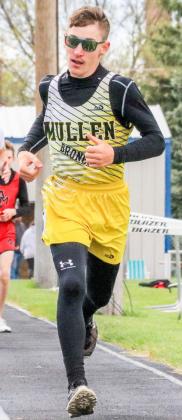 Hunter Brown during the 800 at MNAC. He ran a PR in both the 800 and the 1600. Carolee Brown