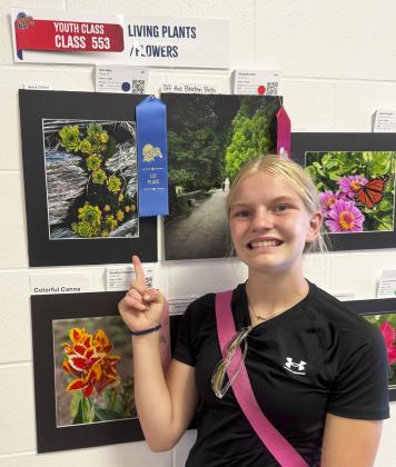 Ava Walz won Best in County Photography at the 2025 Hooker County Fair. Her photo then competed at this year’s Nebraska State Fair, under Youth Living Plants/Flowers, placing 1st! Ava is an eighth grader this year at Mullen Public Schools. Kelli Walz