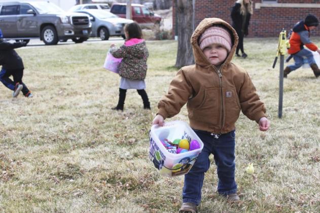 Violet Stichka was among the kids who participated in the Mullen Commercial Club’s Easter egg hunt last Wednesday morning.